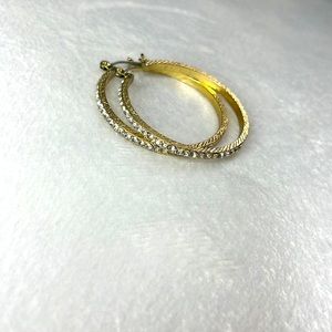 Women’s hoops with diamond gems